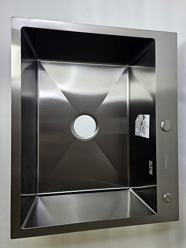 DS6050B Кухонная мойка 600*500*200mm , чёрная с сифоном