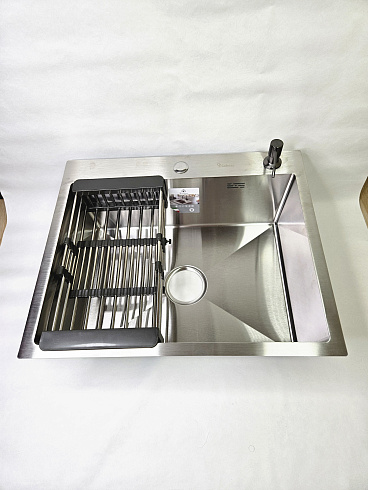 Мойка кухонная из нержавеющей стали Сатин Diadonna 60x50 c дозатором ,коландером и сифоном в комплекте