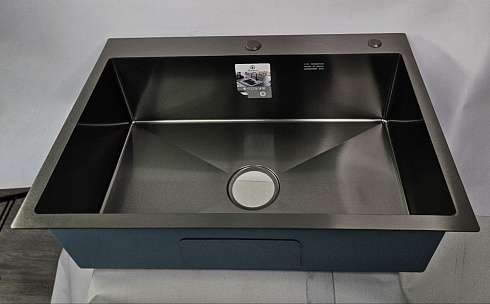 DS7050B Кухонная мойка 700*500*200mm , чёрная с сифоном