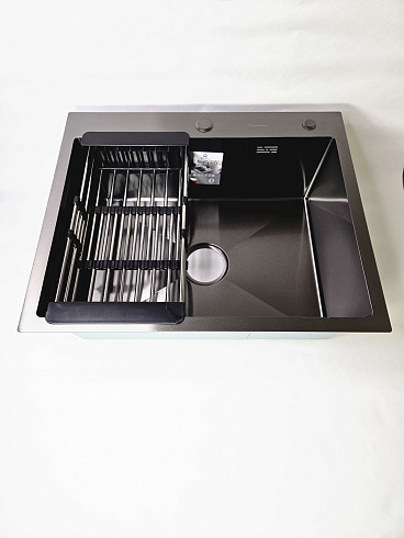 Мойка кухонная из нержавеющей стали черная Diadonna 60x50 c дозатором ,коландером и сифоном в комплекте